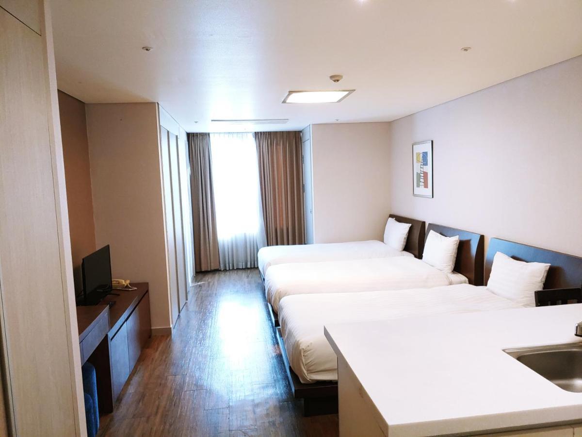 Vabien Suite 2 Serviced Residence Сеул Экстерьер фото