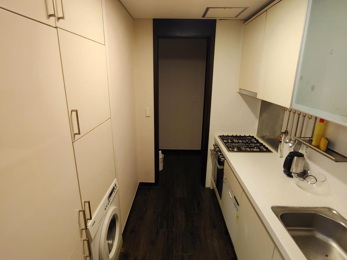 Vabien Suite 2 Serviced Residence Сеул Экстерьер фото