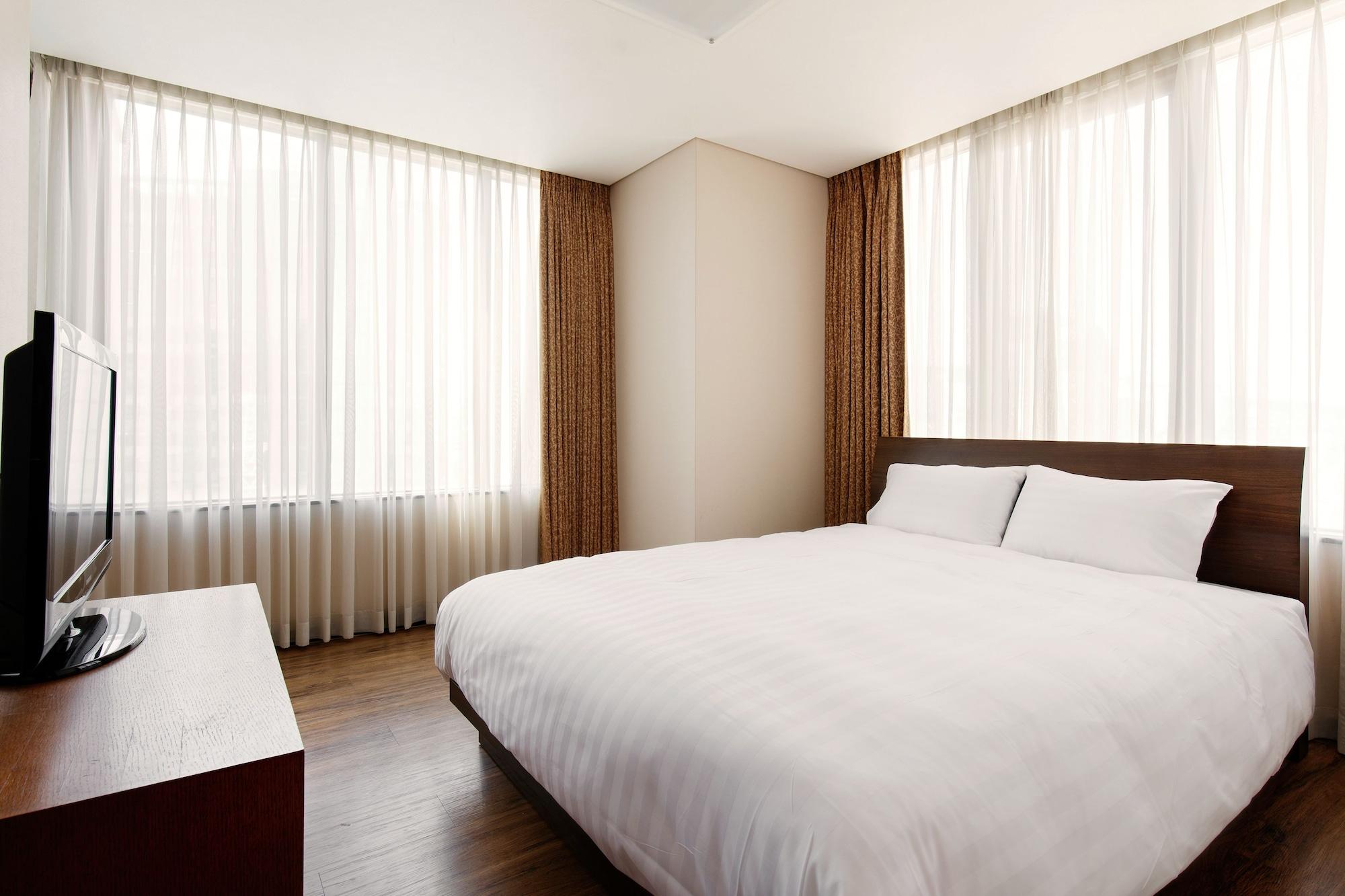 Vabien Suite 2 Serviced Residence Сеул Экстерьер фото