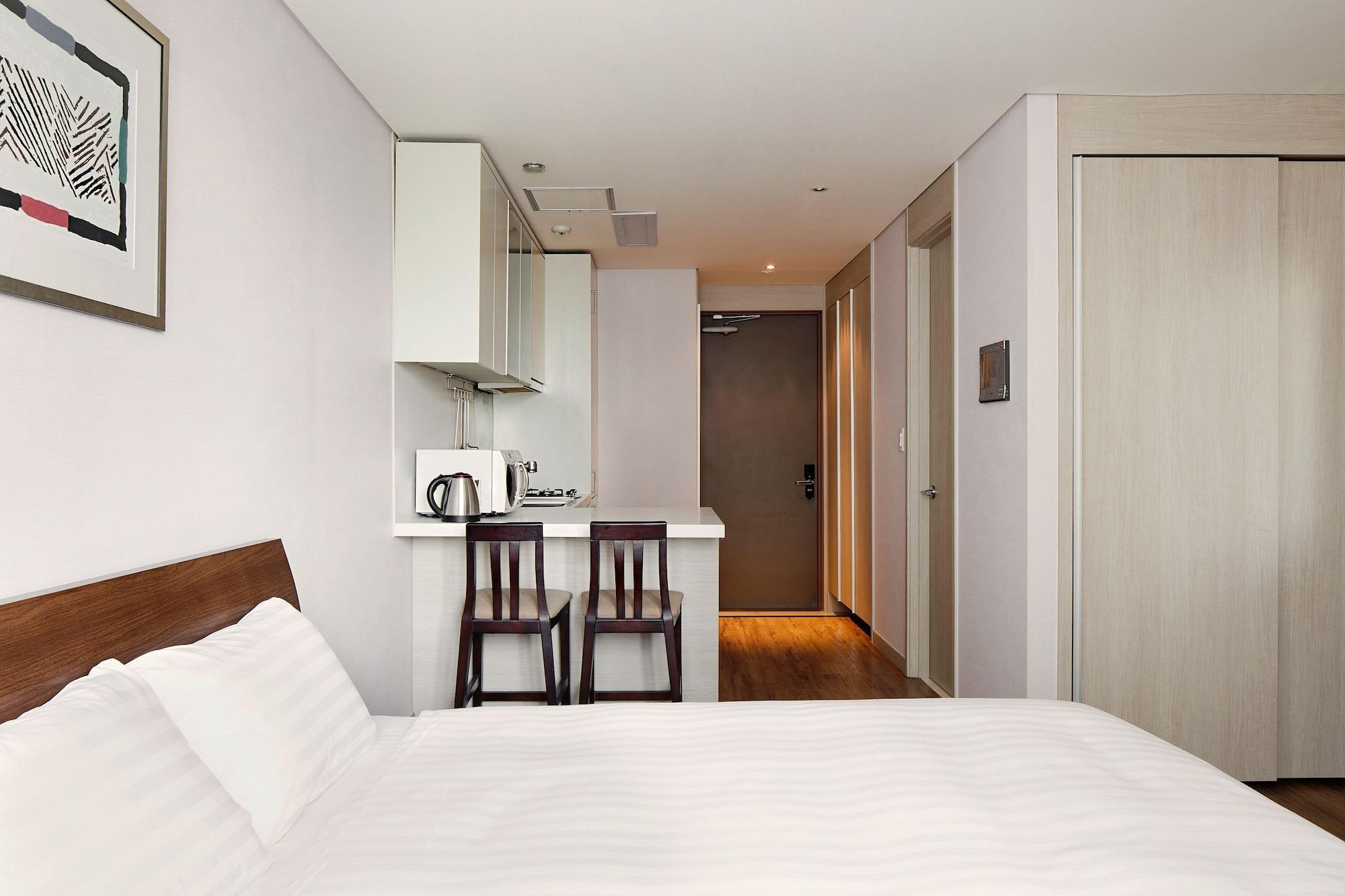 Vabien Suite 2 Serviced Residence Сеул Экстерьер фото