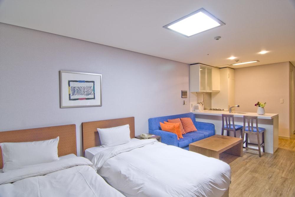 Vabien Suite 2 Serviced Residence Сеул Экстерьер фото