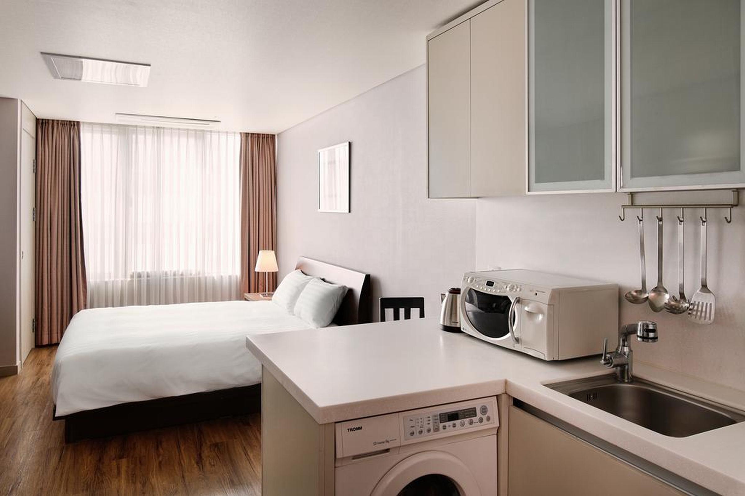Vabien Suite 2 Serviced Residence Сеул Экстерьер фото
